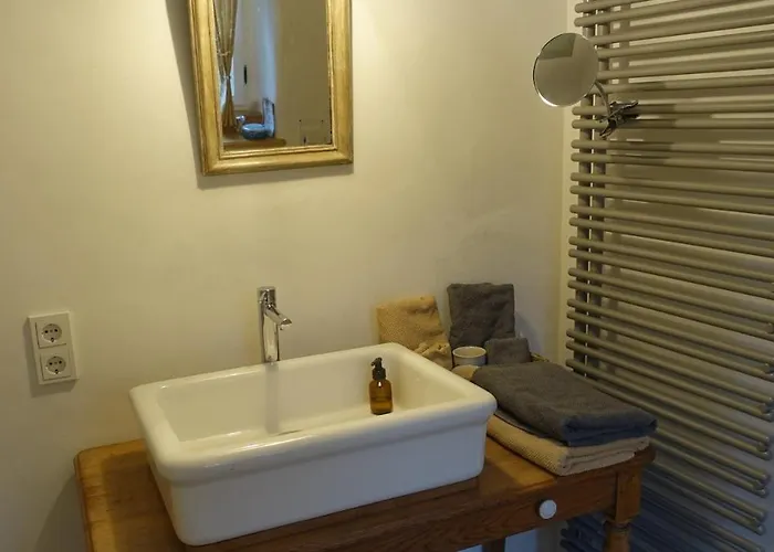 Quers - Oekologisches In Der Eifel 度假居 *